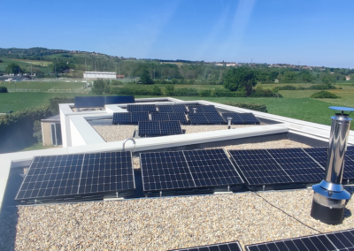 Préparation d’un toit plat pour l’accueil de panneaux photovoltaïques à Chassieu (69)