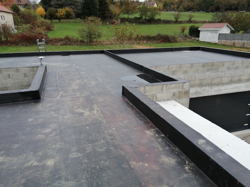 Etanchéité-maison-finition-gravillon-Rhône-69-EPDM-2