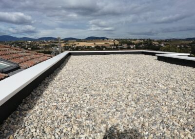 Etanchéité toits plats finition gravillon dans le Rhône (69)